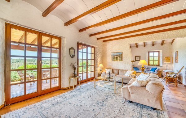 Holiday Home - La Talayeta, Arta , Spain - EMF044 301
