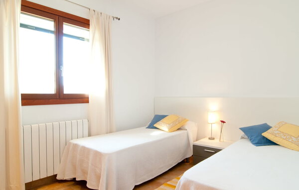 Holiday Home - Can Terres, Arta , Spain - EMF052 603