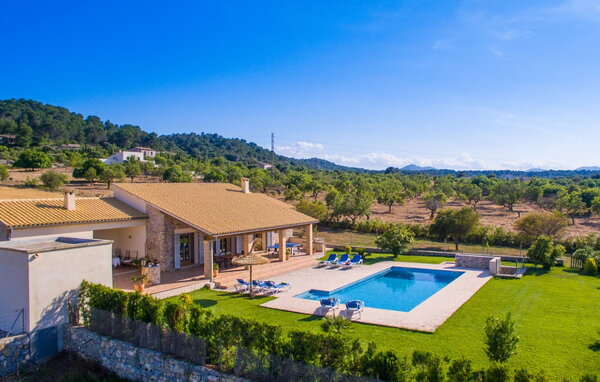 Holiday Home - Can Terres, Arta , Spain - EMF052 6