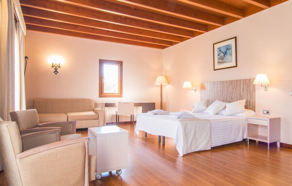 Holiday Home - Conies Salvia, Manacor , Spain - EMF068 603