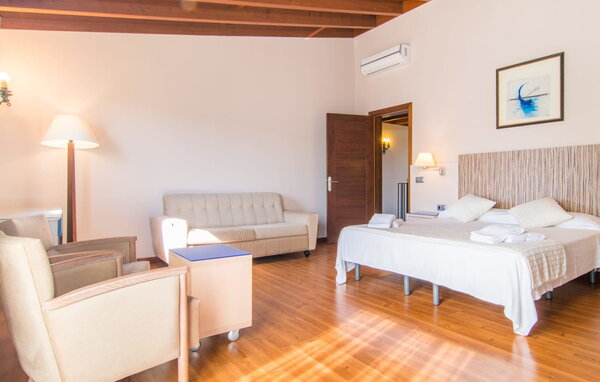 Holiday Home - Conies Salvia, Manacor , Spain - EMF068 608