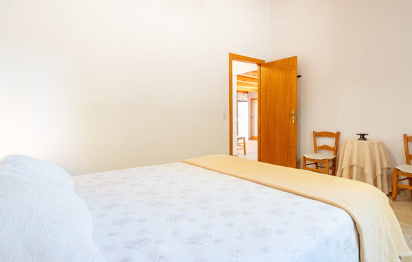 Holiday Home - Pequena, Arta , Spain - EMF074 603