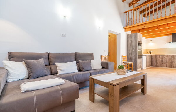 Holiday Home - Pequena, Arta , Spain - EMF074 304