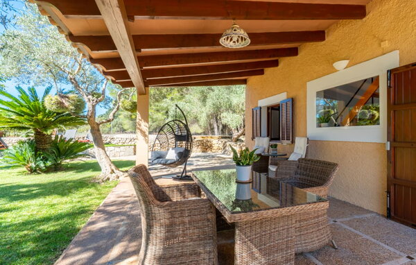 Holiday Home - Pequena, Arta , Spain - EMF074 101
