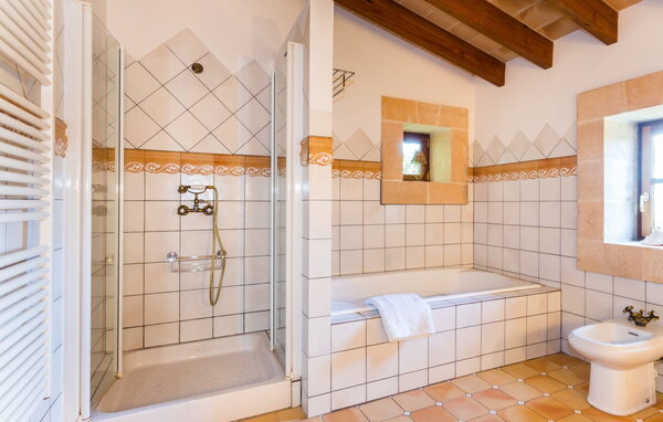 Semesterhus - Salida del Sol, Son Carrio , Spanien - EMF076 706