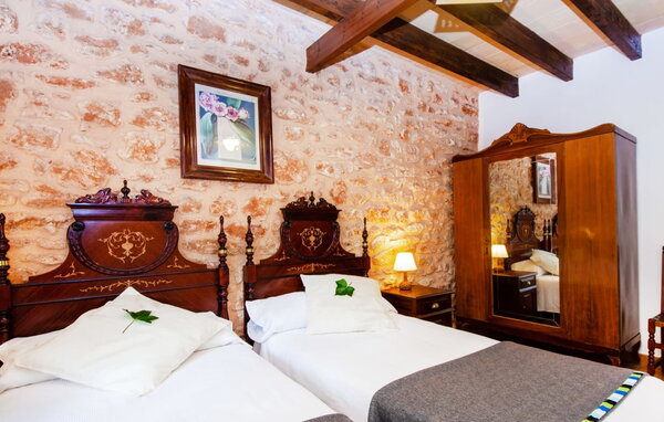 Holiday Home - Primo, Llucmajor , Spain - EMF077 609