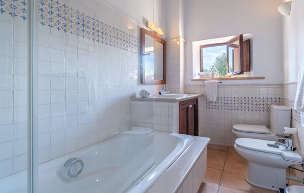 Holiday Home - Casa Alma, Arta , Spain - EMF099 704