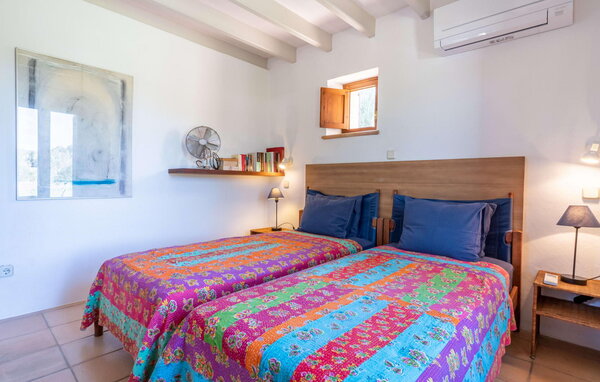 Holiday Home - Casa Alma, Arta , Spain - EMF099 605
