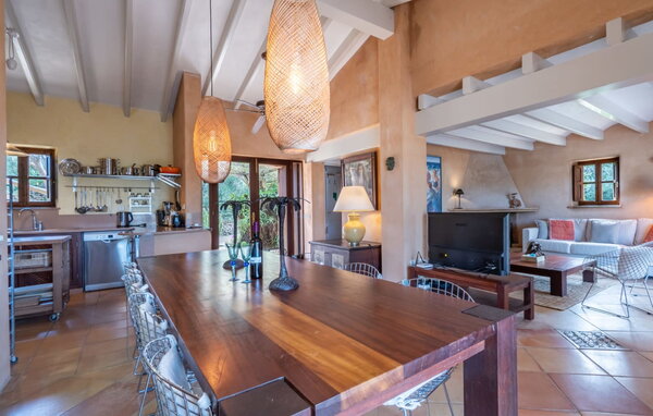 Holiday Home - Casa Alma, Arta , Spain - EMF099 304