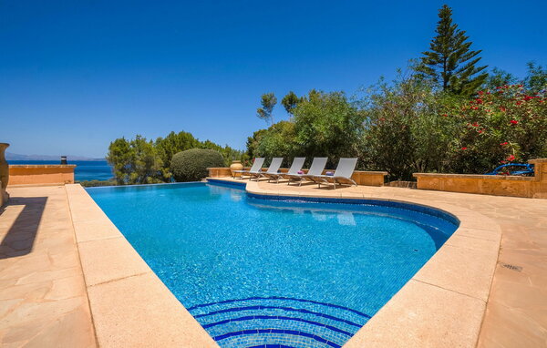 Holiday Home - Casa Kyona, Colonia de Sant Pere , Spain - EMF126 11