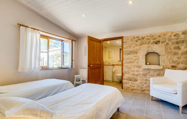 Holiday Home - Calmita, Montuiri , Spain - EMF132 602