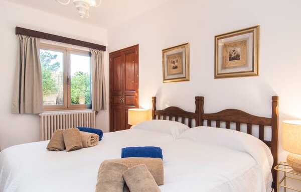 Holiday Home - Can Fernando, Cala Santanyi , Spain - EMF142 605