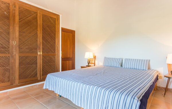 Holiday Home - Es Camp Fora, Santanyi , Spain - EMF144 604