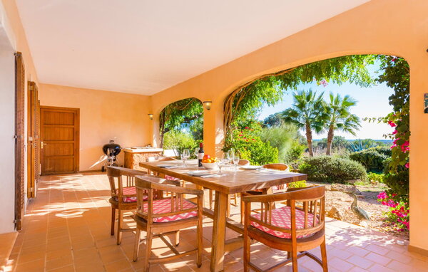 Holiday Home - Es Camp Fora, Santanyi , Spain - EMF144 109