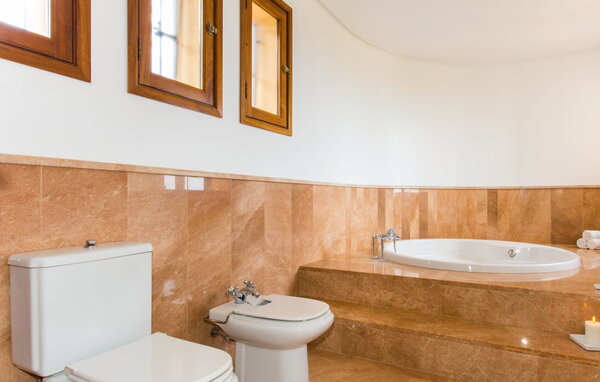 Holiday Home - Na Penyal, Cala Millor , Spain - EMF146 704