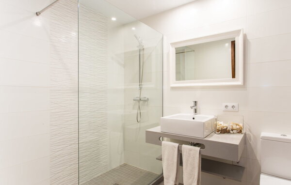 Holiday Home - Na Penyal, Cala Millor , Spain - EMF146 711