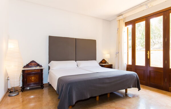 Holiday Home - Na Penyal, Cala Millor , Spain - EMF146 603