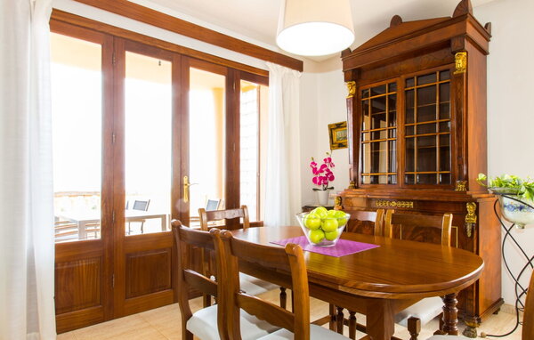 Holiday Home - Na Penyal, Cala Millor , Spain - EMF146 8