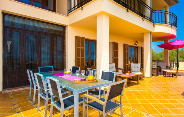 Holiday Home - Na Penyal, Cala Millor , Spain - EMF146 102