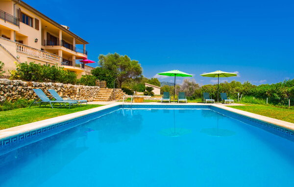 Holiday Home - Na Penyal, Cala Millor , Spain - EMF146 14