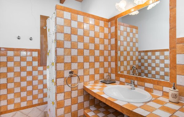 Holiday Home - Els Girasols, Campos , Spain - EMF175 704