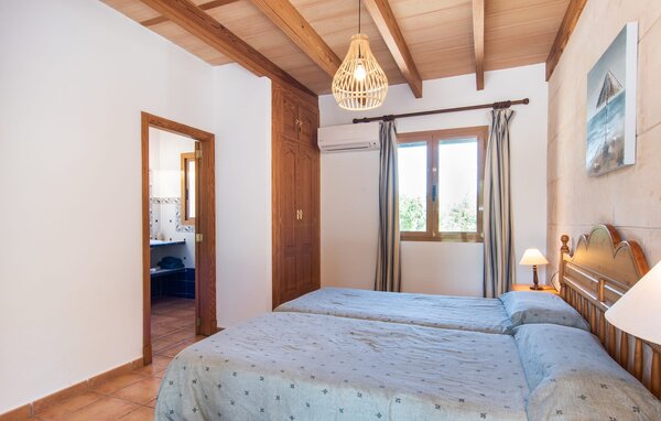 Holiday Home - Els Girasols, Campos , Spain - EMF175 604