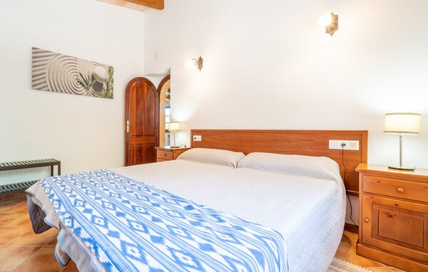 Holiday Home - Can Colau, Arta , Spain - EMF180 603
