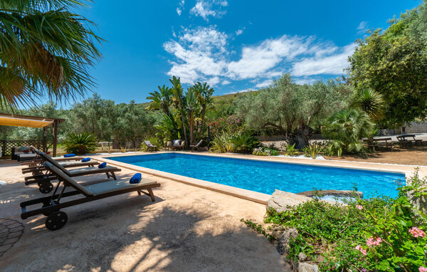 Holiday Home - Can Colau, Arta , Spain - EMF180 12