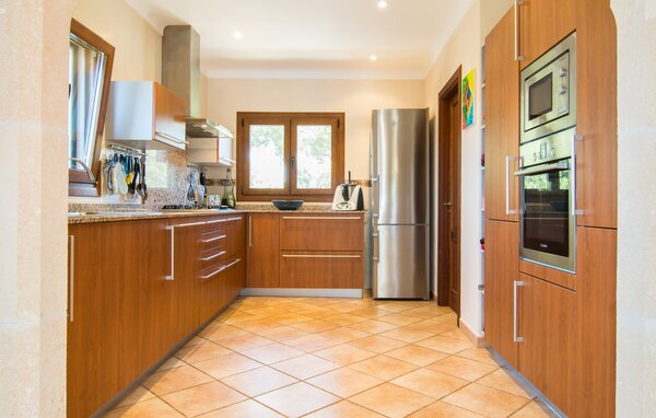 Holiday Home - Melanie, Cala Santanyi , Spain - EMF187 402