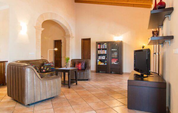 Holiday Home - Melanie, Cala Santanyi , Spain - EMF187 302