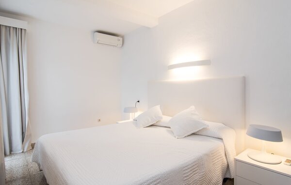 Holiday Home - Es Norai, Cala Ratjada , Spain - EMF188 605