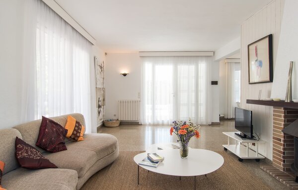 Holiday Home - Es Norai, Cala Ratjada , Spain - EMF188 301