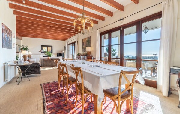 Holiday Home - Luxury Golf d'Or, Portocolom , Spain - EMF190 501