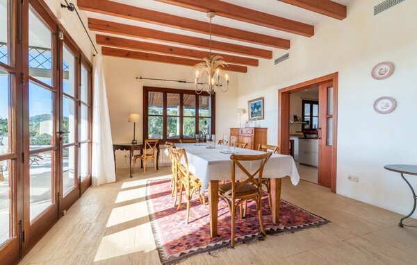 Holiday Home - Luxury Golf d'Or, Portocolom , Spain - EMF190 502