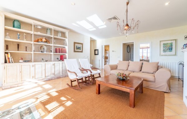 Holiday Home - Luxury Golf d'Or, Portocolom , Spain - EMF190 303