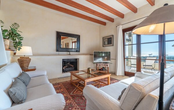 Holiday Home - Luxury Golf d'Or, Portocolom , Spain - EMF190 308