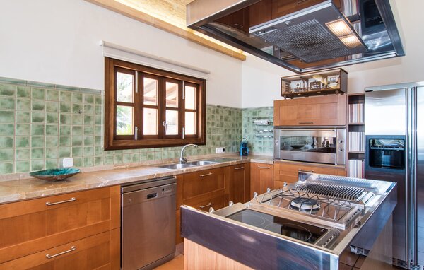 Holiday Home - Turonet, Manacor , Spain - EMF191 406