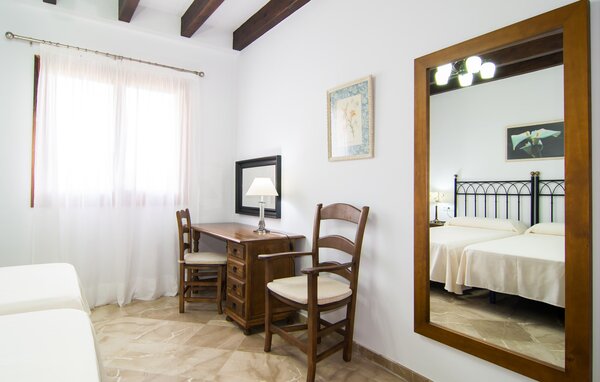 Holiday Home - Palmeral, Petra , Spain - EMF199 602