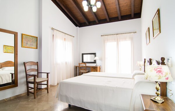 Holiday Home - Palmeral, Petra , Spain - EMF199 611