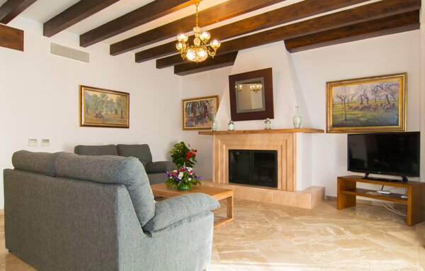 Holiday Home - Palmeral, Petra , Spain - EMF199 303