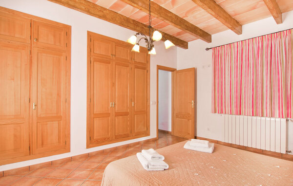 Casa de vacaciones - Can Mates Nou, Campos , España - EMF230 605