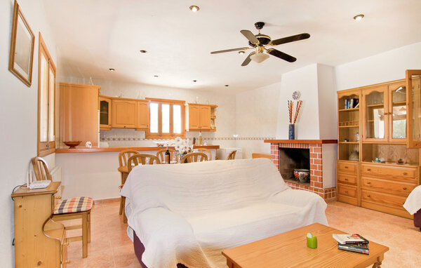 Holiday Home - Es Figueral, Campos , Spain - EMF245 8