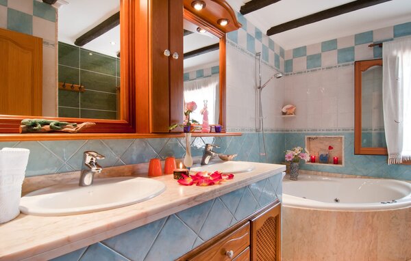 Holiday Home - Can Lopez Vara, Campos , Spain - EMF255 702