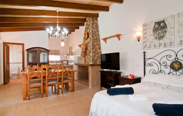 Holiday Home - Can Lopez Vara, Campos , Spain - EMF255 606