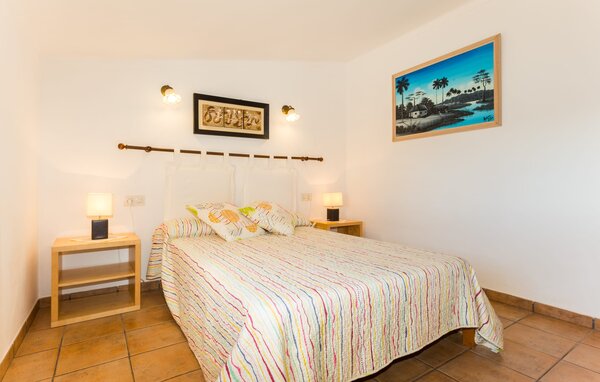 Holiday Home - Es Palm, Ses Covetes , Spain - EMF326 604