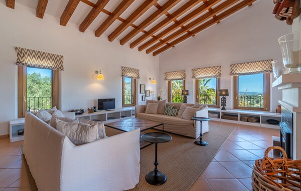 Holiday Home - Pablo, Arta , Spain - EMF354 303