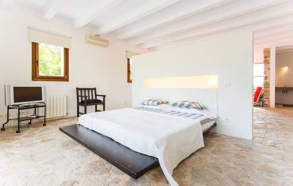Holiday Home - Eucalipto, Arta , Spain - EMF404 604