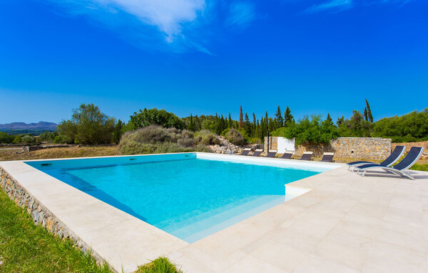 Holiday Home - Eucalipto, Arta , Spain - EMF404 13