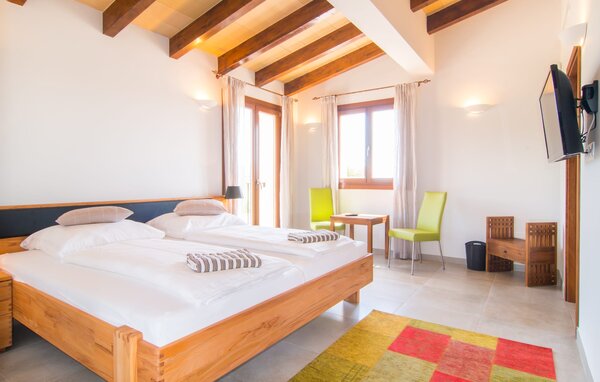 Holiday Home - Hasta la Vista, Felanitx , Spain - EMF408 602