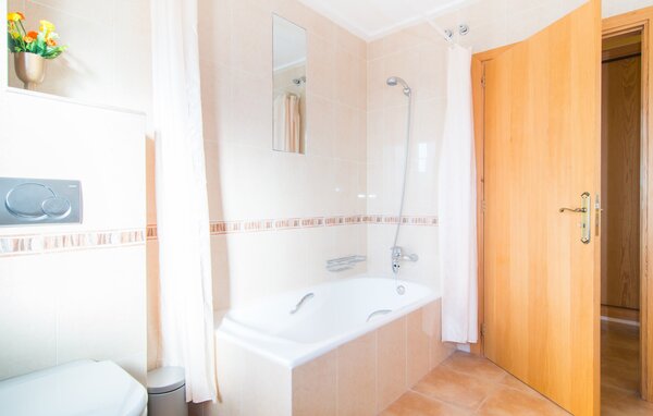 Holiday Home - Son Morei, Vilafranca de Bonany , Spain - EMF458 702